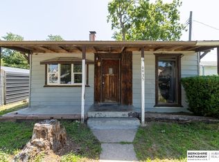4935 N 15th St, Omaha, NE 68110