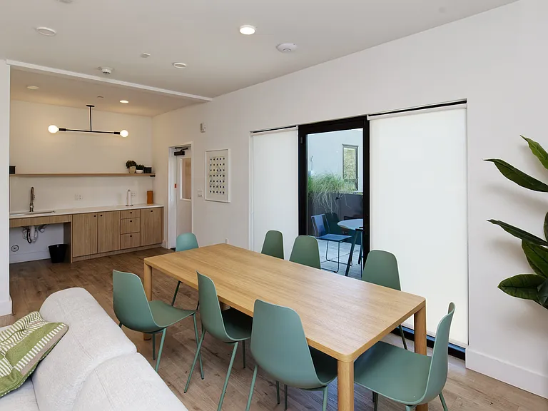 Bosco 1717 University Ave — Photo 19