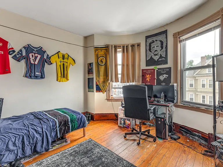 121 Calumet St #2F — Photo 7
