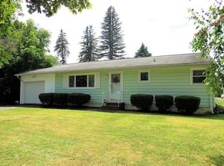 39 Crestview Dr E, Pine City, NY