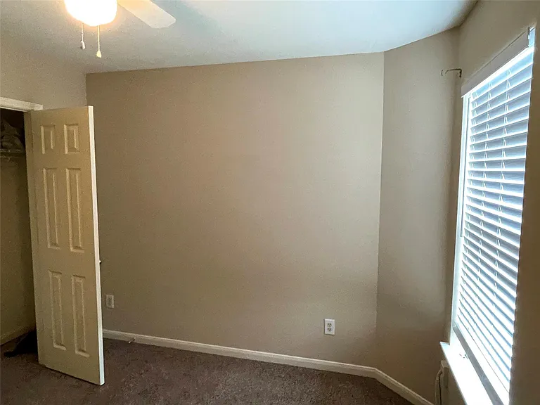 29618 Evergreen Hills Dr — Photo 17