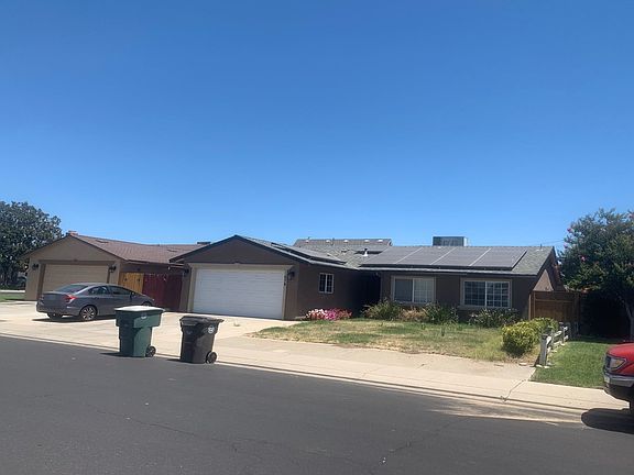 2nd image of 674 Fern Dell Ln