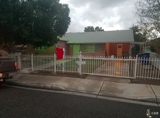 825 Encanto Dr, Calexico, CA 92231