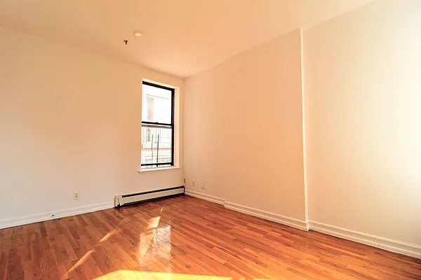 Rented by Skyward | media 9