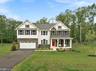 206 Lake Side View Ct, Fredericksburg, VA 22406