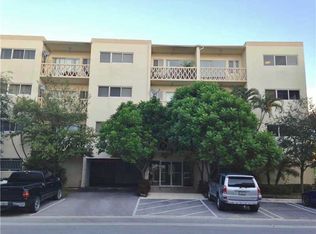 10001 W Bay Harbor Dr APT 201, Bay Harbor Islands, FL 33154