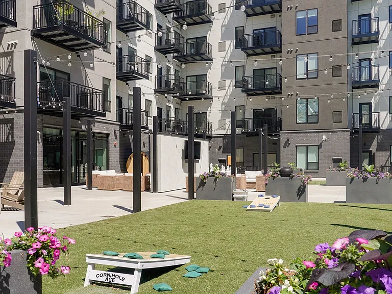 Ardor on the Bluffs South Loop Residences — Photo 6