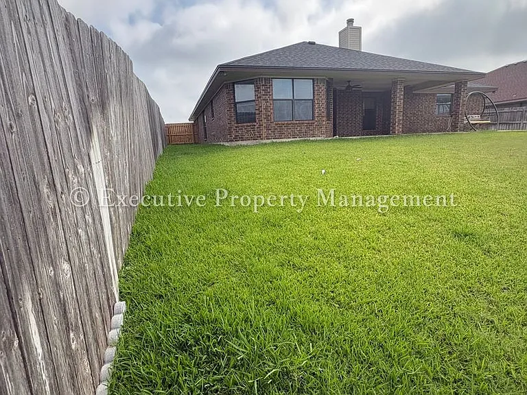 2808 Natural Ln — Photo 11