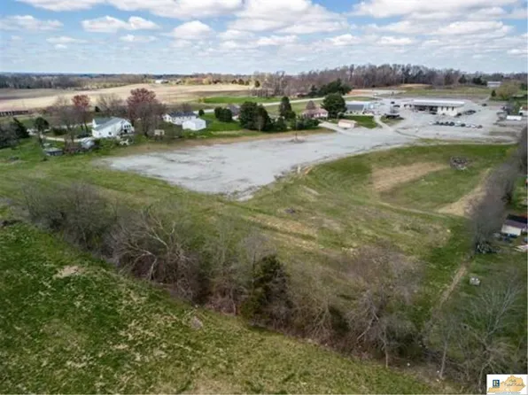 4284 N Campbellsville Rd, Columbia, KY 42728