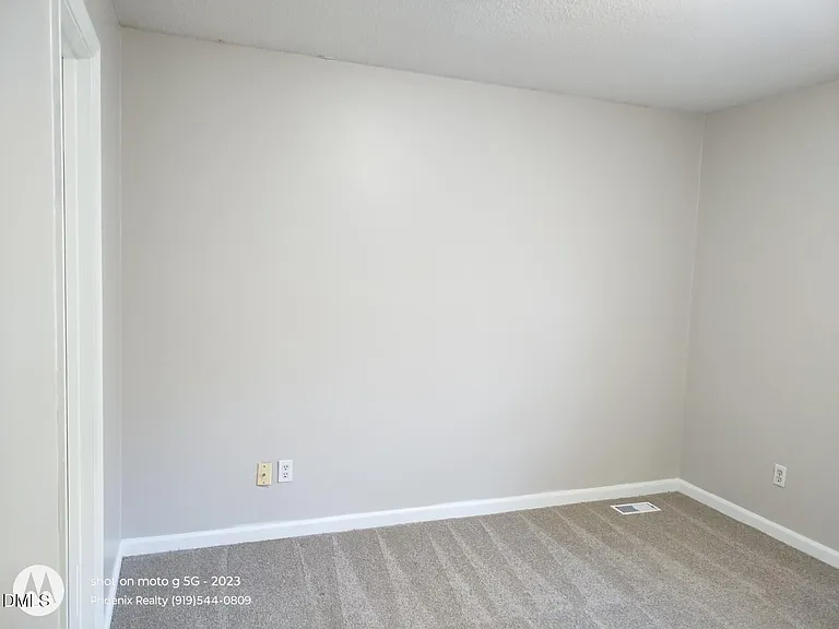 200 Mayodan Dr — Photo 38
