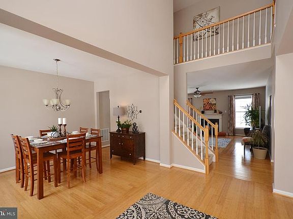 2nd image of 412 Hermitage Blvd