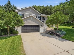 41 Kresteller Cir, Madison, WI 53719