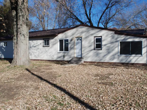 4632 Queen Rd, Plymouth, IN 46563