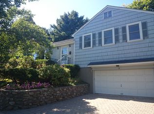 18 Slocum Rd, Jamaica Plain, MA 02130