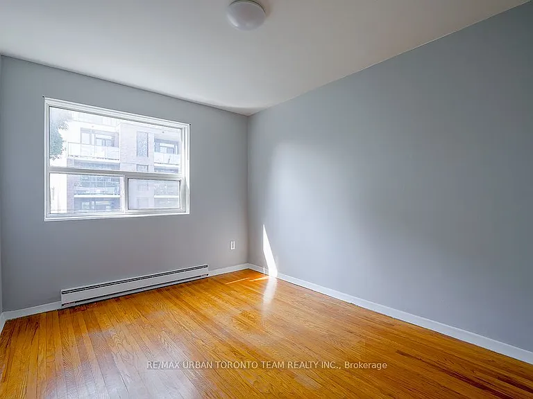 1346 Queen St E #1 — Photo 9