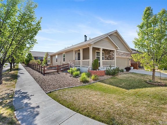 3rd image of 10288 Olathe Way