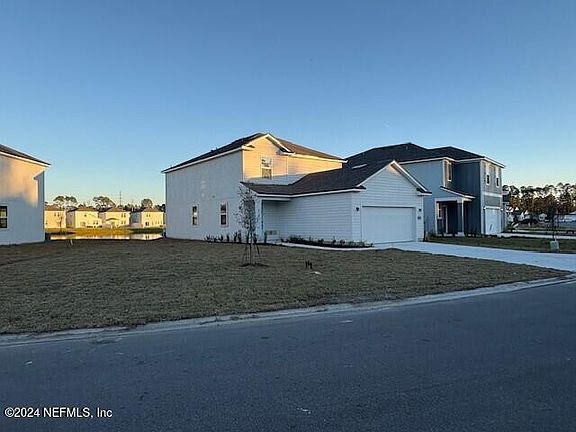 4th image of 14787 MACADAMIA Lane #110