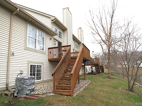 4th image of 5942 Augusta Ln