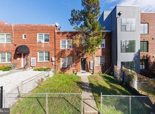 905 19th St NE APT 1, Washington, DC 20002
