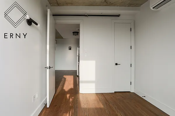 Rented by ERNY LLC | media 22