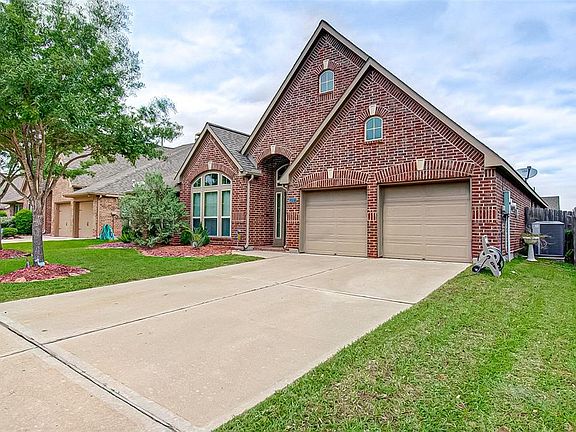 4th image of 13707 Mooring Pointe Dr