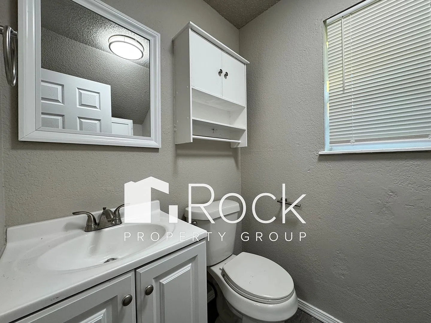 Move In by August 31 & Get $1,000 Off! 3 Bedroom Townhome in West OKC — Photo 4