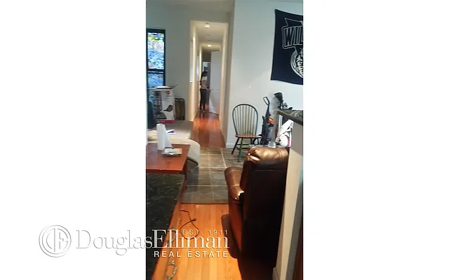 Rented by Douglas Elliman | media 8