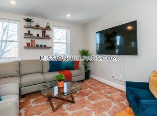 23 Linwood St, Roxbury, MA 02119