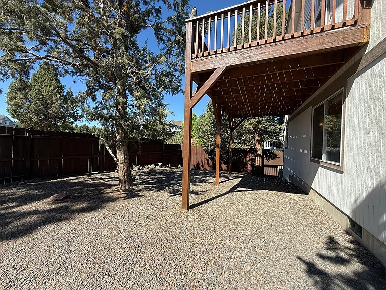 20997 Spinnaker St — Photo 33