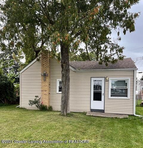 1st image of 3317 Young Ave