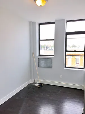Rented by Ridgewood Realty Group | media 10