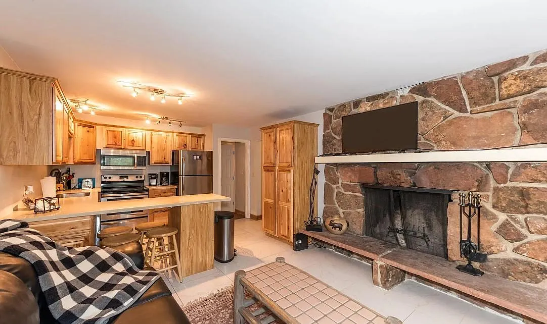 168 Hi Country Dr - HCH 15-02 — Photo 1