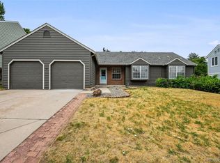5559 E Briarwood Cir, Centennial, CO 80122