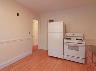 394 Mount Auburn St #11, Watertown, MA 02472