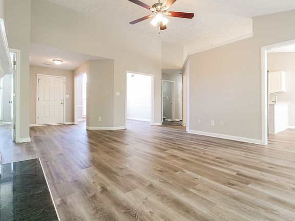 3rd image of 280 Avalon Forest Dr