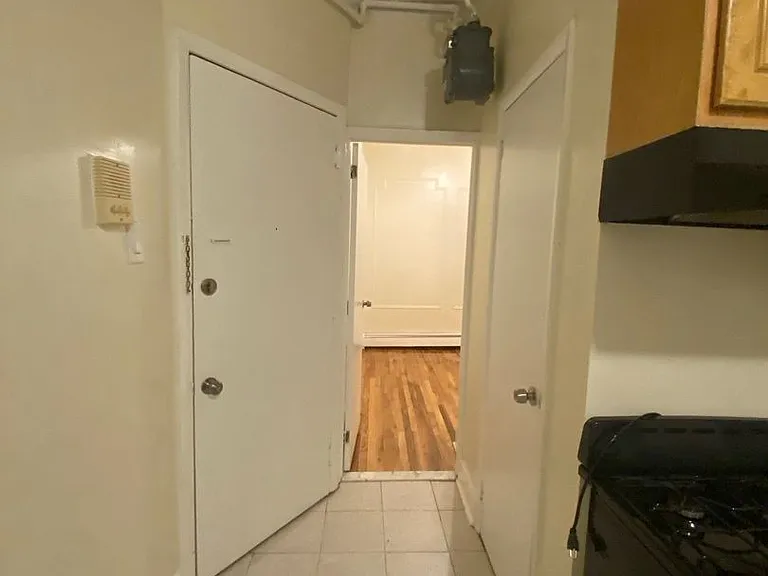 810 - OM-810 West Street LLC — Photo 10