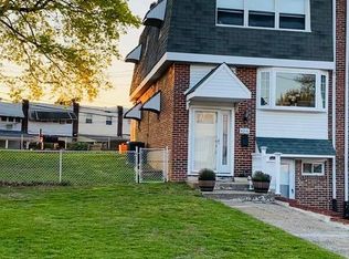 4216 Lawnside Rd, Philadelphia, PA 19154