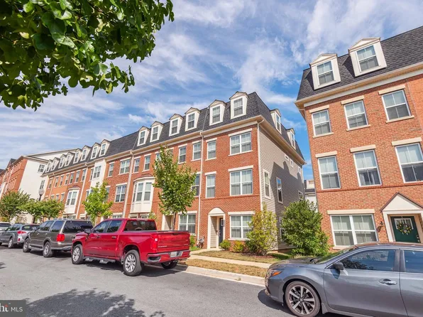 7166 Proclamation Pl, Frederick, MD 21703