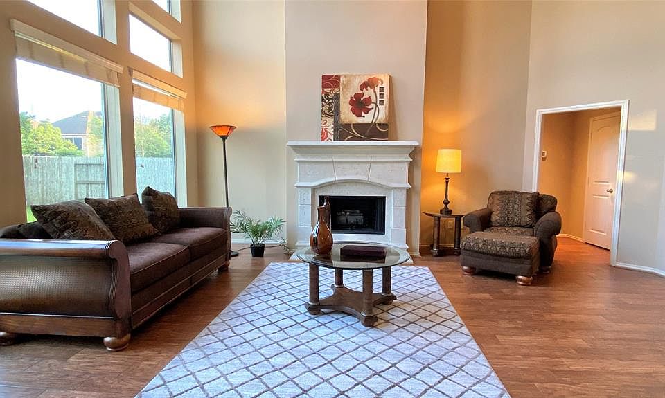 1st image of 2807 Arbor Brook Ln