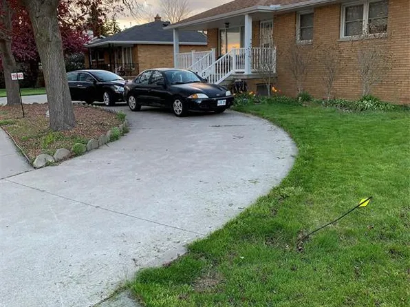 1940 Dominion Blvd, Windsor, ON N9B 3H9