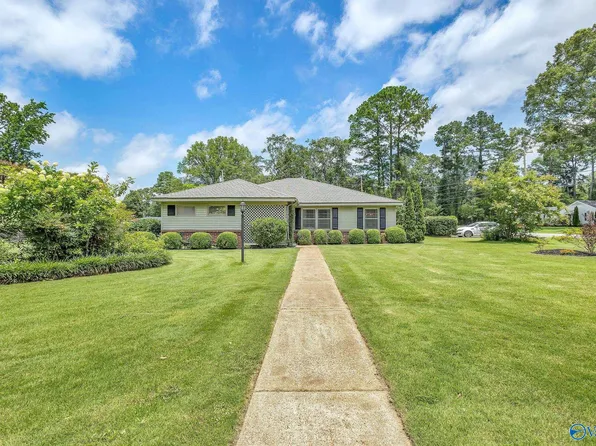2024 Birch St SE, Decatur, AL 35601