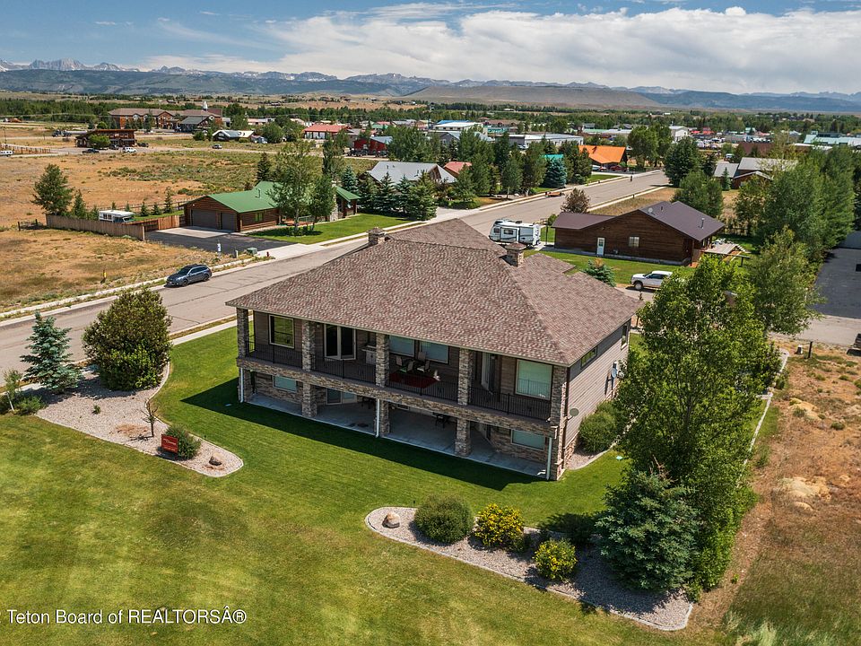 204 Tee Cir, Pinedale, WY 82941 MLS 221134 Zillow