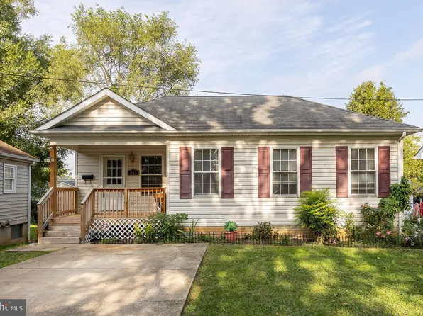 443 W Ln, Winchester, VA 22601