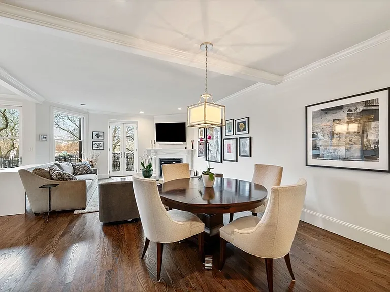 408 Beacon St #1 — Photo 6