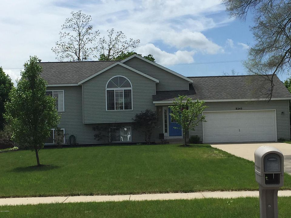 1st image of 8245 Fairwood Dr