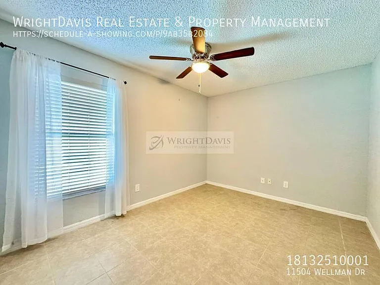 11504 Wellman Dr — Photo 28