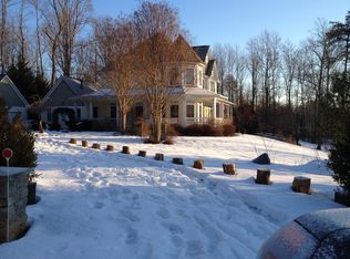 2120 Masseys Woods Rd, Charlottesville, VA 22903