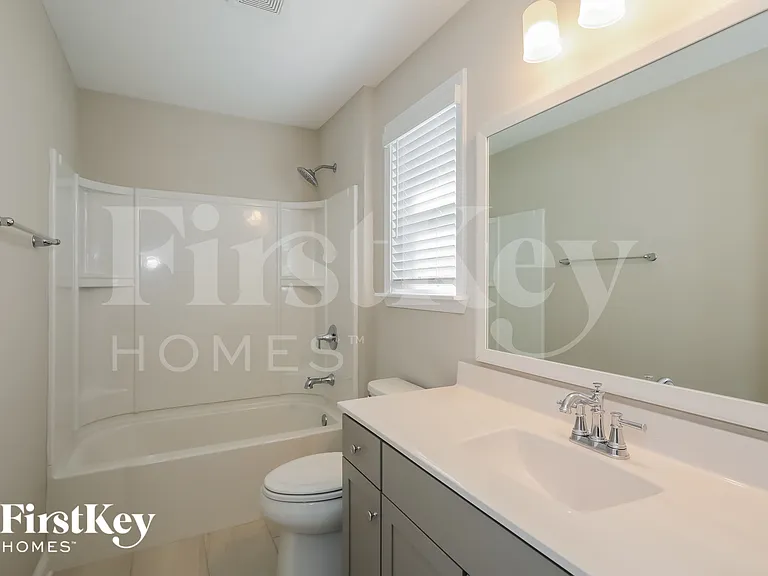 746 Sycamore Way — Photo 13