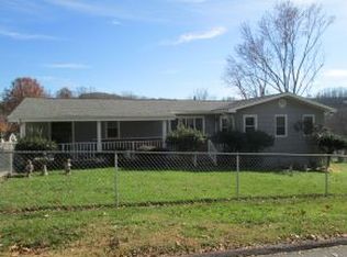 504 Silers Pl, Elizabethton, TN 37643