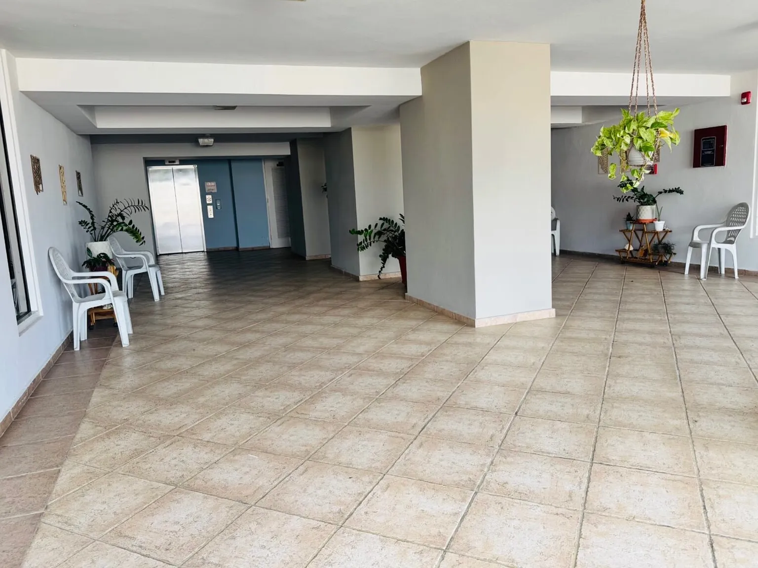 3 bed, 2.0 bath, $1,850 — Photo 3